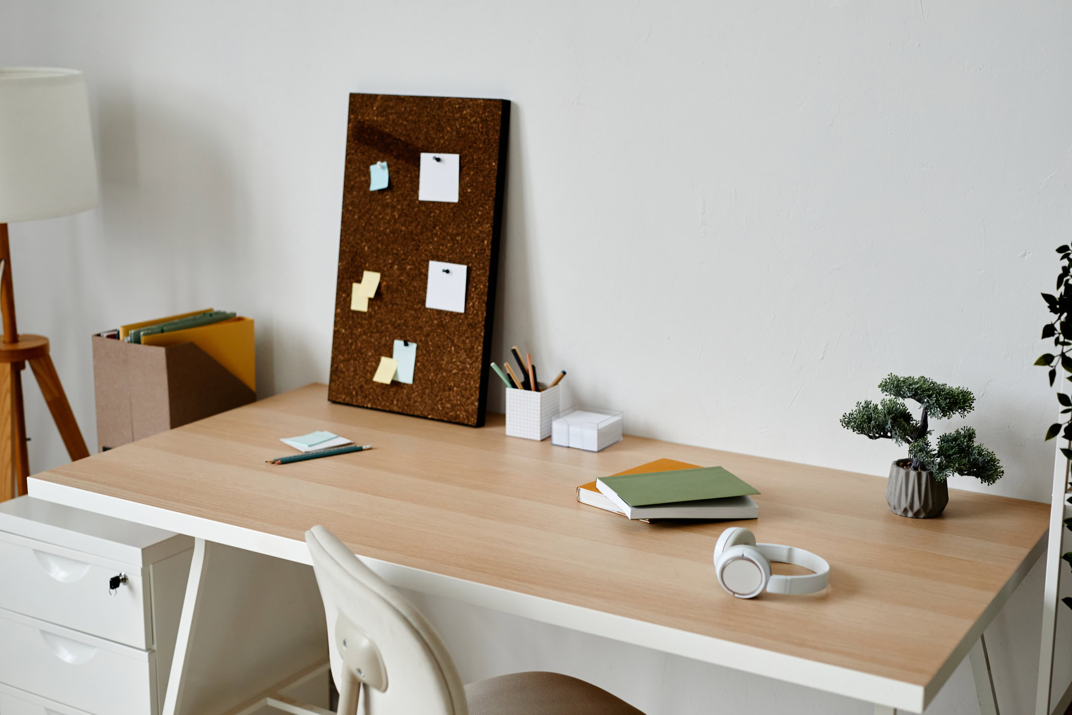 View of | The Importance of Decluttering for Productivity and Well-Being