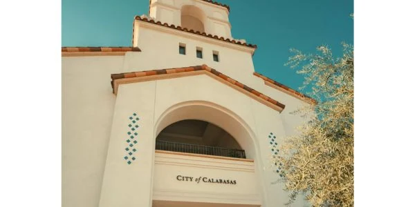City of Calabasas Partners with Frogparking for Smart Parking Solutions