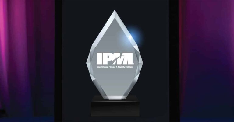 photo of IPMI International Parking & Mobility Institute crystal award