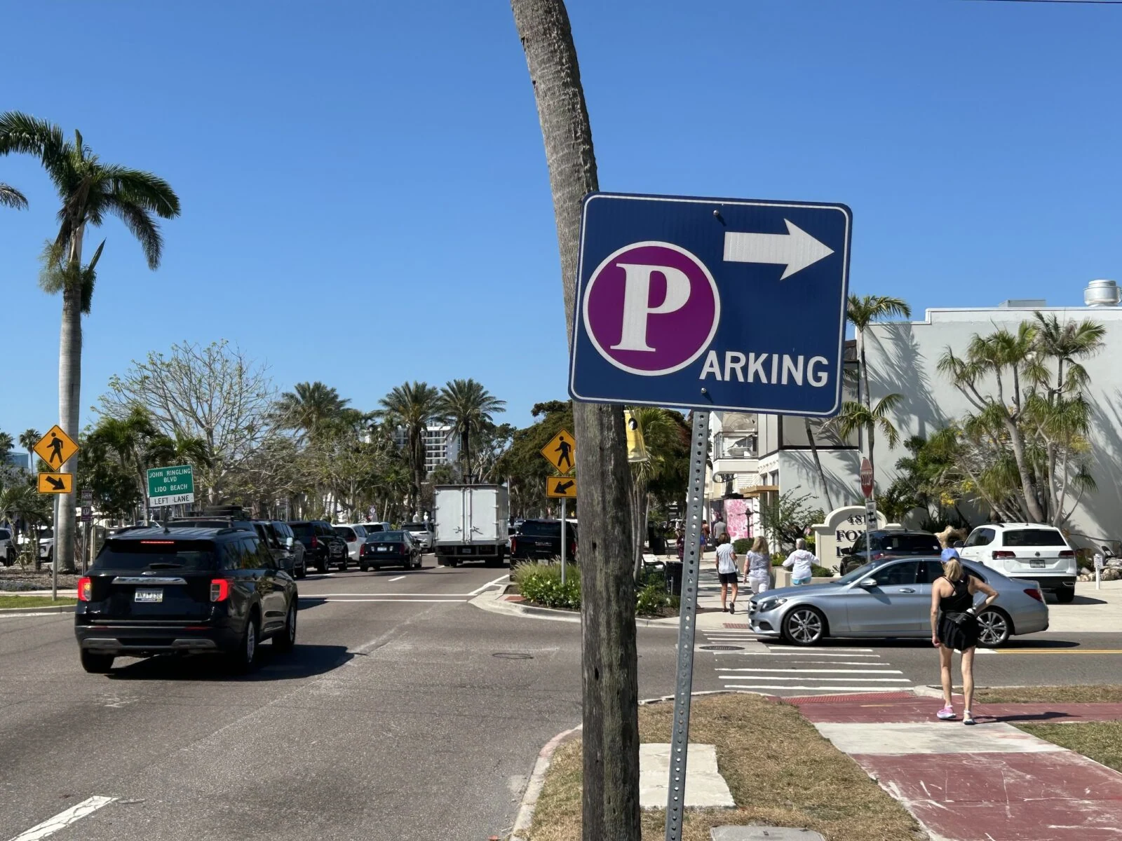 Sarasota-St.-Armands-Circle-parking-sign