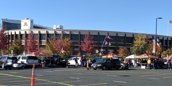 University of Minnesota, parking lot, tailgate